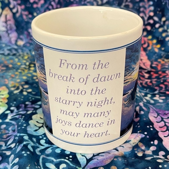 Two Vintage 90's Leanin’ Tree Native American Coffee mugs - Picture 6 of 7